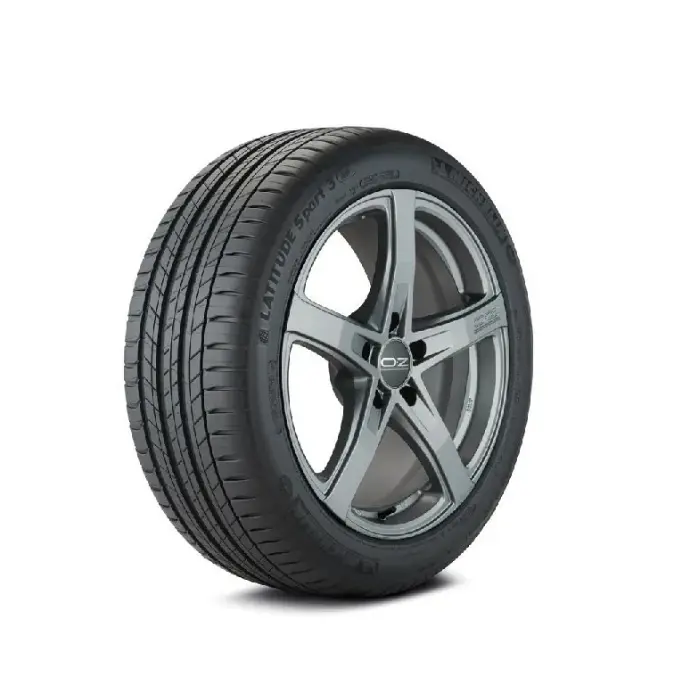Michelin 245/50 R19 105W كفرات ميشلان الأصلية من ZeeCar بالرياض – ثبات عالي وأداء موثوق في جميع الطرق