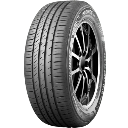 كفرات كومهو مقاس 195/65 R15