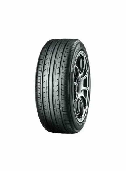 كفرات يوكوهاما مقاس 185/65 R15